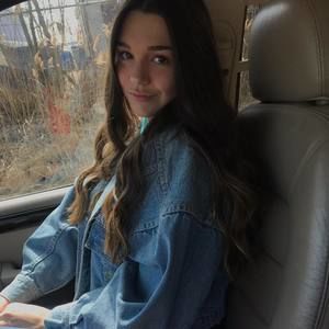 Meet your Posher, Paige